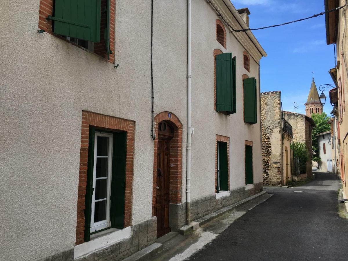 Gite Tout Confort Au Coeur Du Village Verniolle Exterior photo